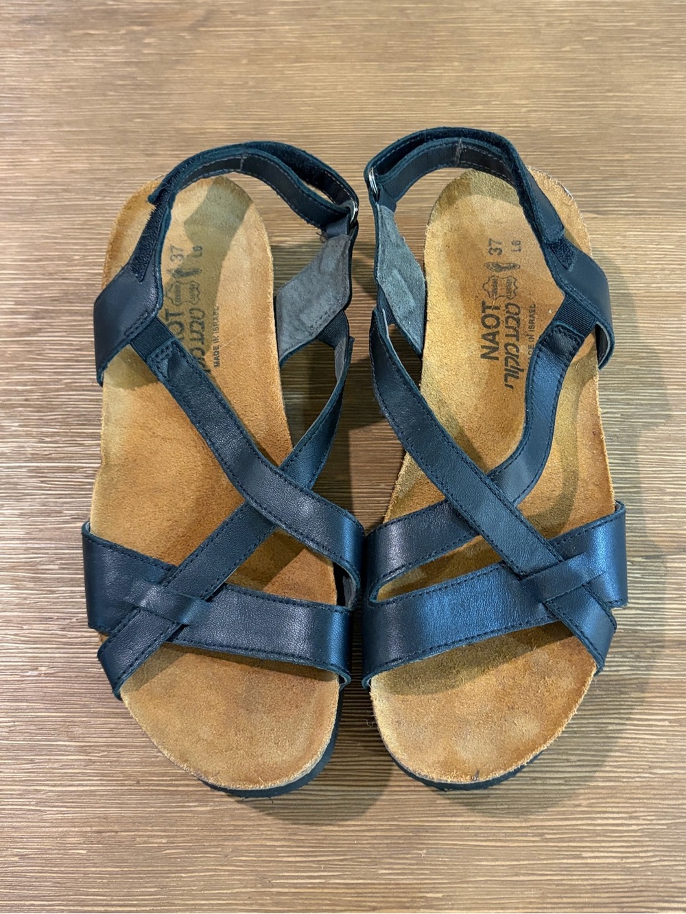 NAOT BERNICE SANDAL SIZE 37 EUC